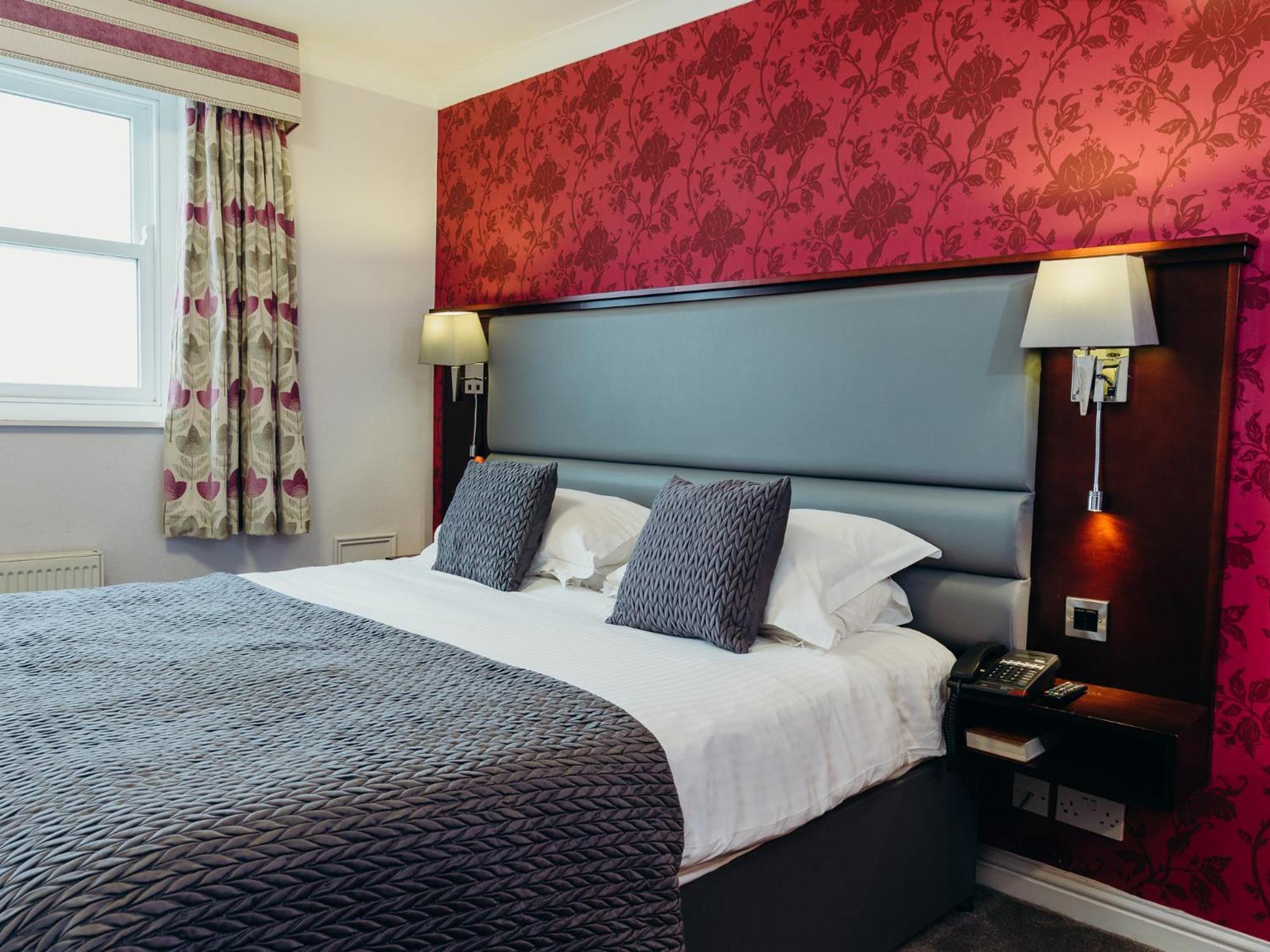 Hotel Crown By Compass Hospitality Scarborough