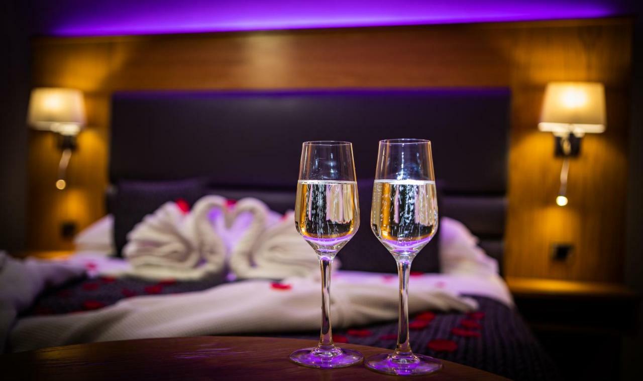 Crown By Compass Hospitality Hotel Scarborough