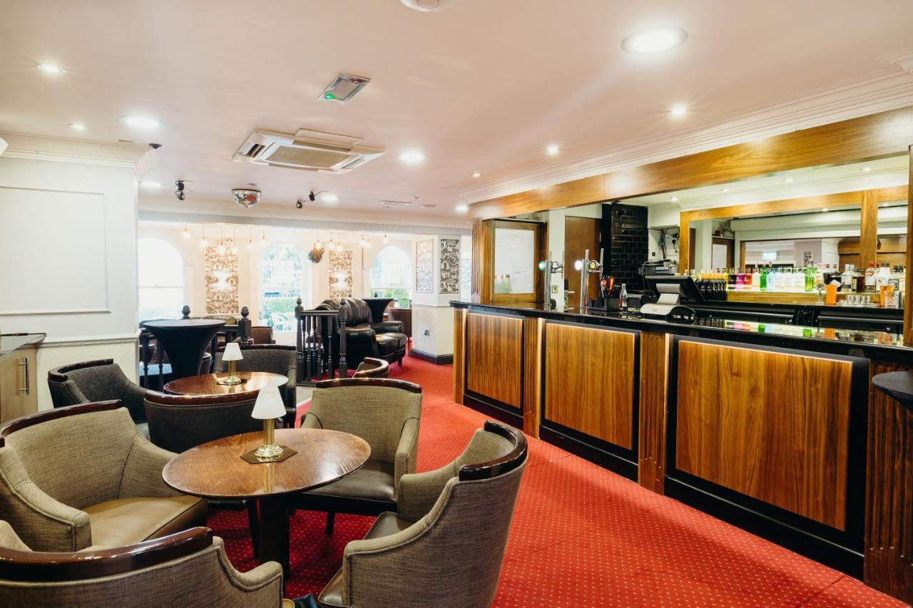 Crown By Compass Hospitality 4*